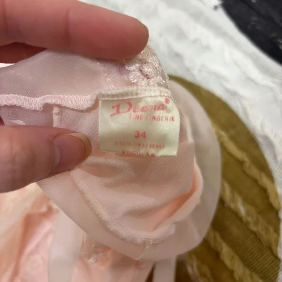 Gorgeous vintage pale pink embroidered slip / nightgown 34/ S/ slip dress - Picture 6 of 10